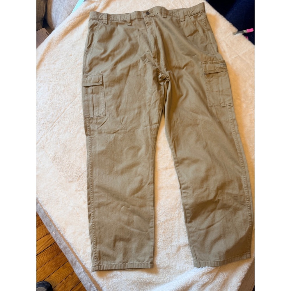 Wrangler Authentic Issue Mens Khaki Cargo Pants 46x32 Tan Cotton 70LEWGR 7PLEWGR